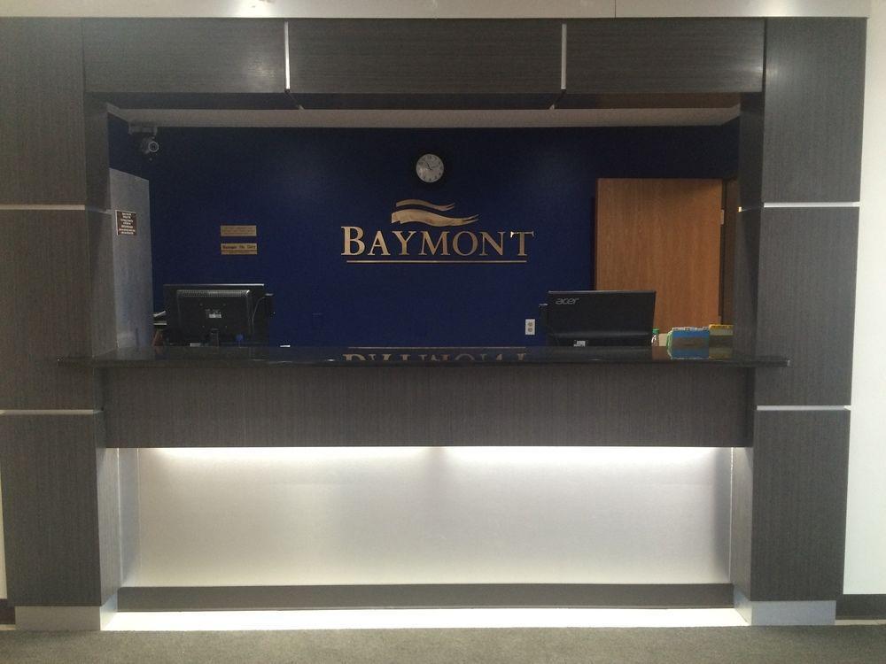 Baymont By Wyndham Green Bay Hotel Exterior photo